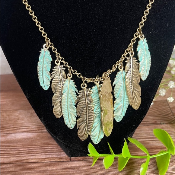 Lucky Brand Gold and Turquoise Feather Necklace - Picture 4 of 5
